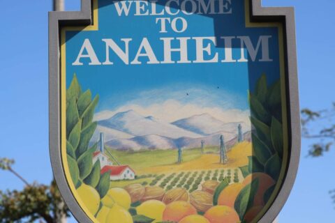 city sign near rehab center in Anaheim, CA